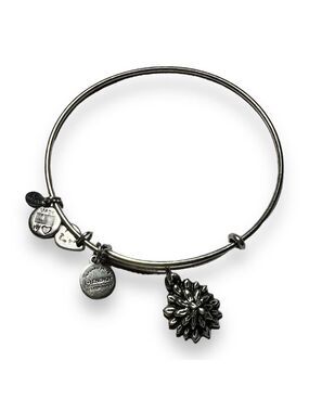 Alex and Ani Water Lily Charm Expandable Bracelet Silver